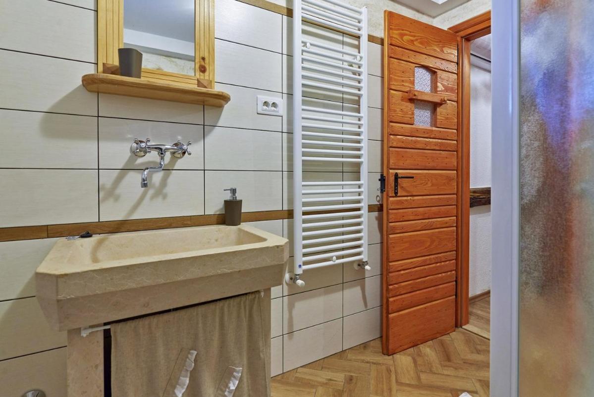 Stara Hiza In Sveti Petar U Sumi Villa Exterior photo